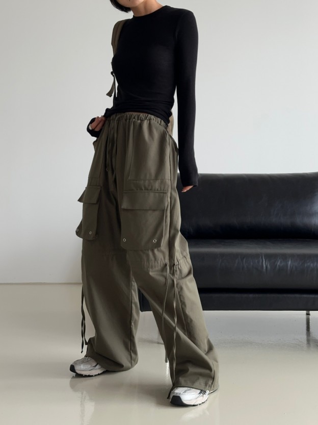 Wide pants