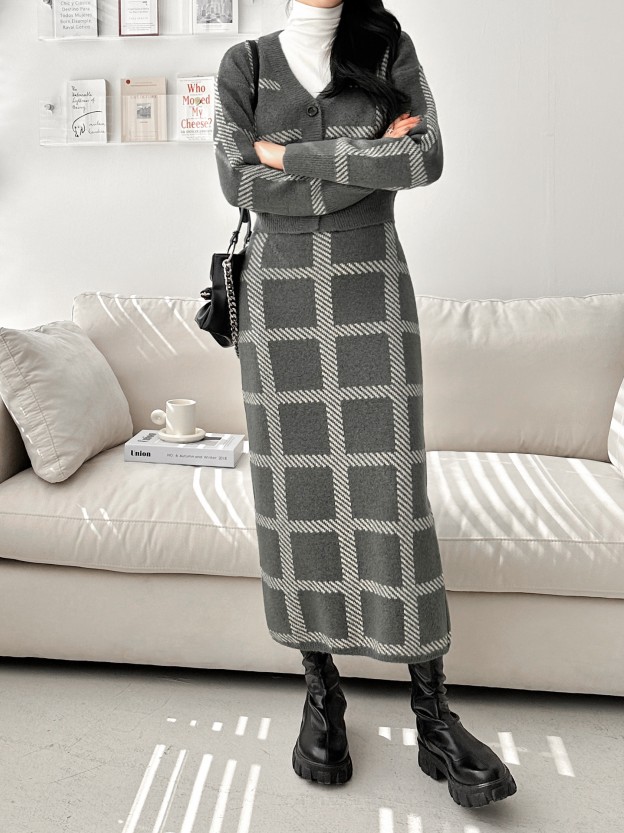 Cardigan set with skirt F/W